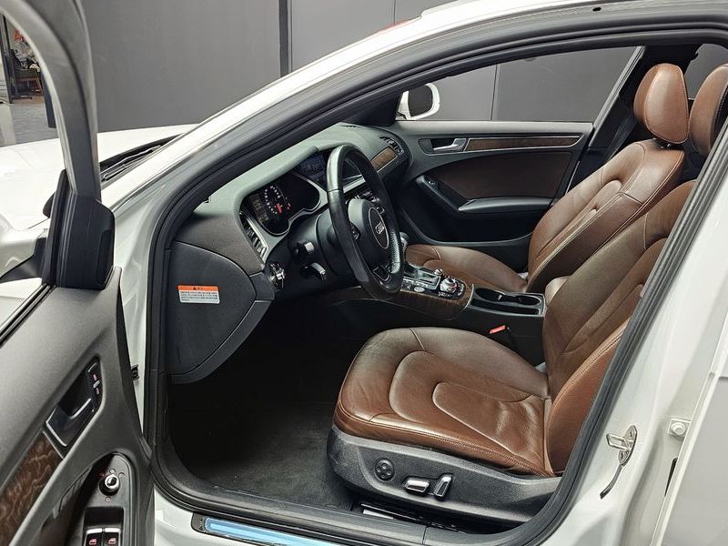 2016 Audi A4 30 TDI Dynamic B8 photo 10