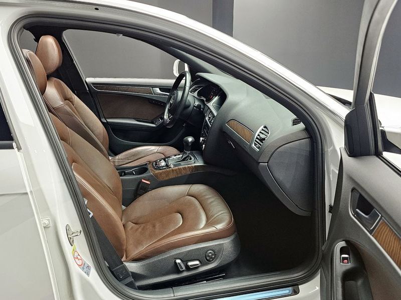 2016 Audi A4 30 TDI Dynamic B8 photo 11