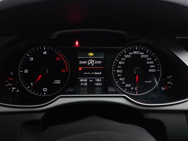 2016 Audi A4 35 TDI Quattro Dynamic B8 photo 8
