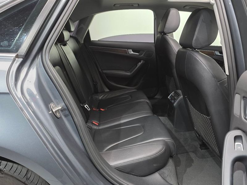 2016 Audi A4 35 TDI Quattro Dynamic B8 photo 11