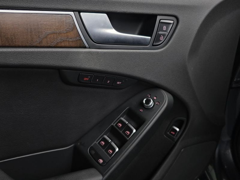2016 Audi A4 35 TDI Quattro Dynamic B8 photo 18