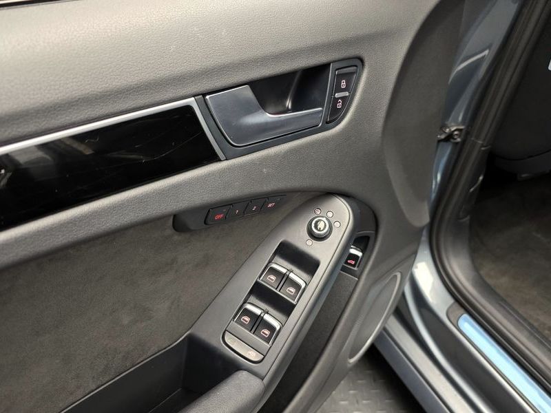 2016 Audi A4 35 TDI Quattro Prestige B8 photo 17