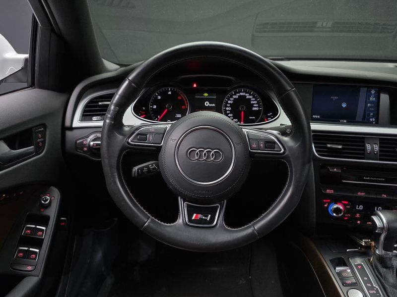 2016 Audi A4 35 TDI Quattro Dynamic B8 photo 12