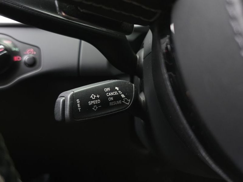 2016 Audi A4 35 TDI Quattro Dynamic B8 photo 17