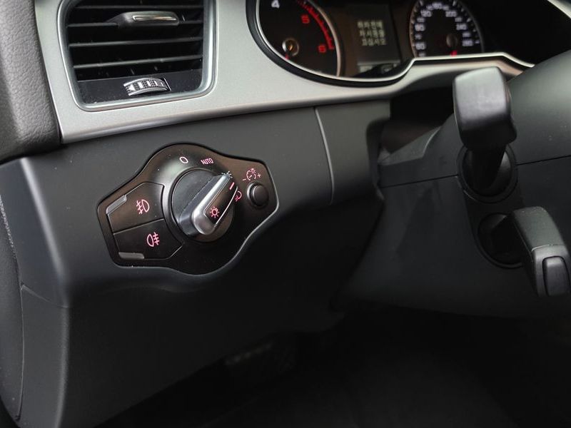 2016 Audi A4 35 TDI Quattro Dynamic B8 photo 18