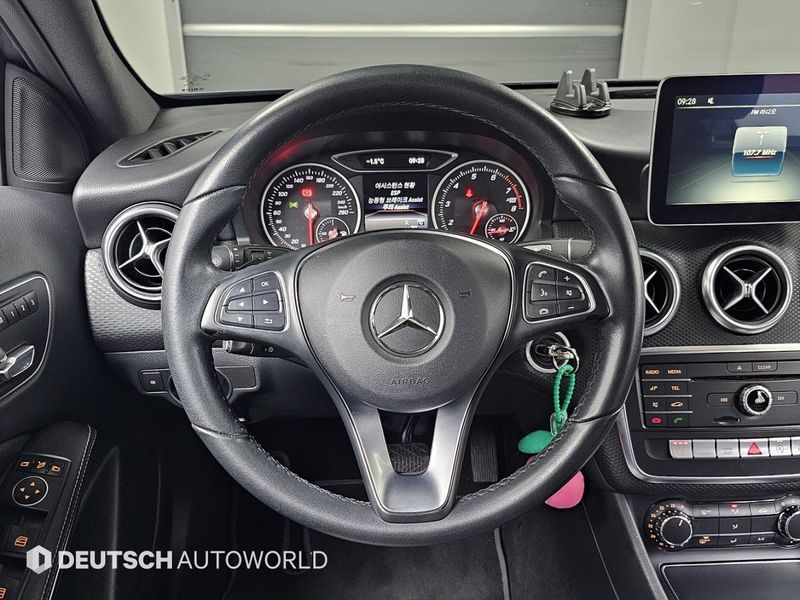 2017 Mercedes-Benz A-Class A200 photo 13