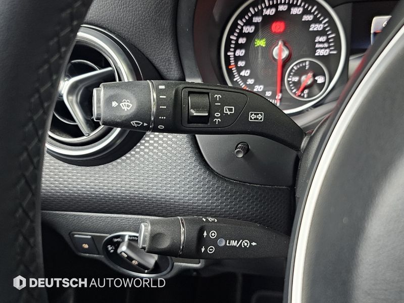 2017 Mercedes-Benz A-Class A200 photo 18