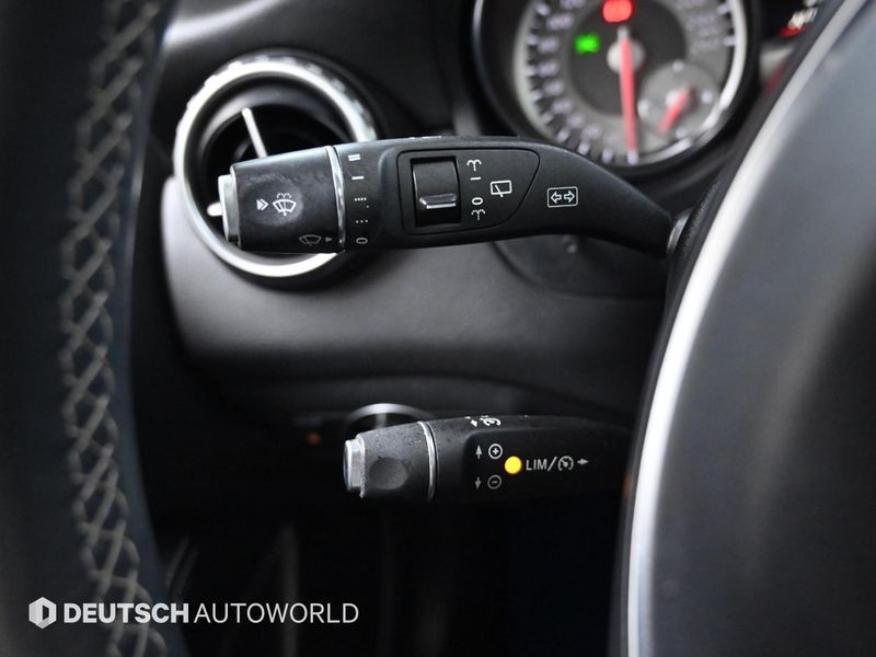 2017 Mercedes-Benz A-Class GLA200 d photo 16