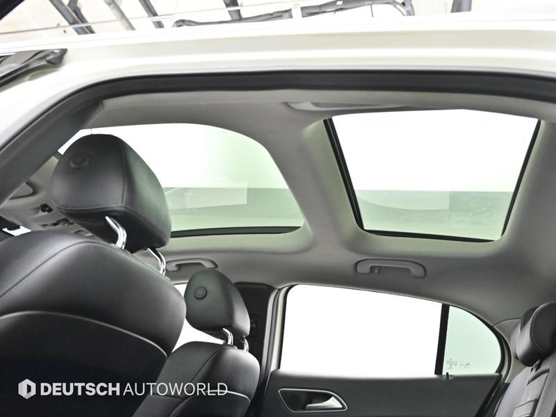 2017 Mercedes-Benz A-Class GLA200 d photo 19
