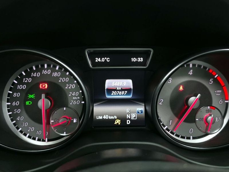 2017 Mercedes-Benz A-Class GLA200 d photo 8