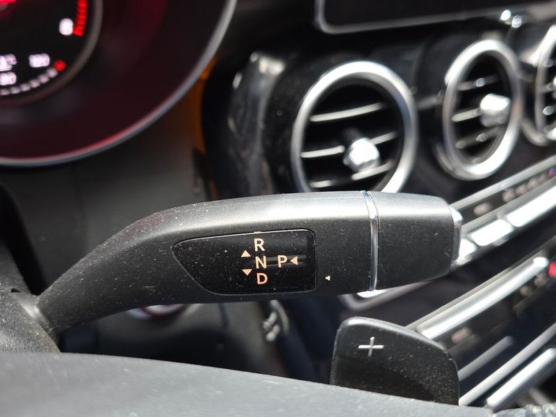 2017 Mercedes-Benz C-Class C220 d Avantgarde photo 9