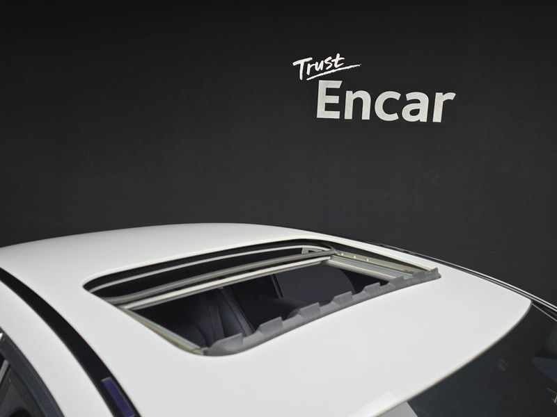 2017 Mercedes-Benz C-Class C220 d Avantgarde photo 20