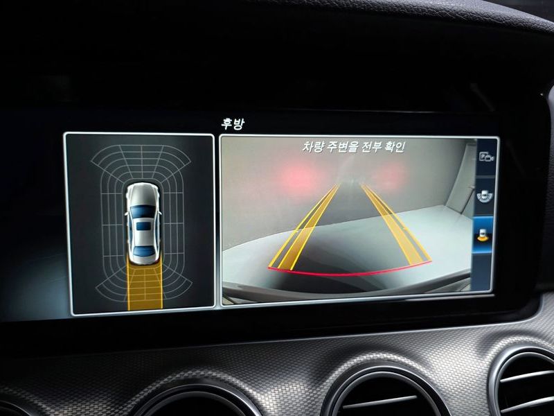 2017 Mercedes-Benz E-Class E200 Avantgarde photo 15