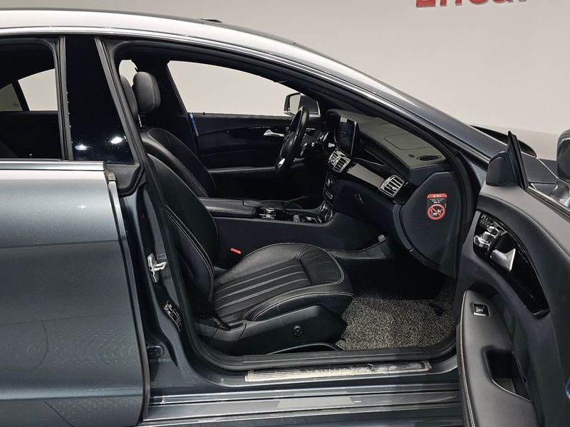2017 Mercedes-Benz S-Class CLS250 d 4MATIC AMG Line photo 27