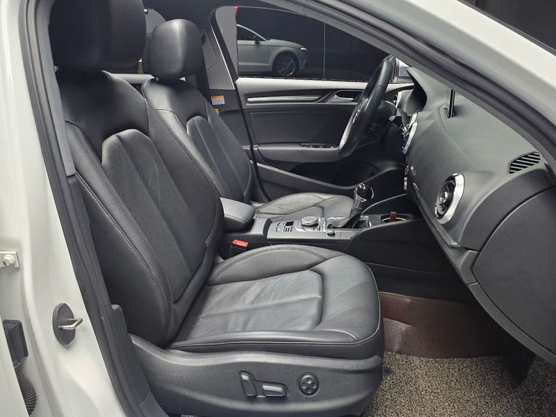 2018 Audi A3 40 TFSI 8V photo 26