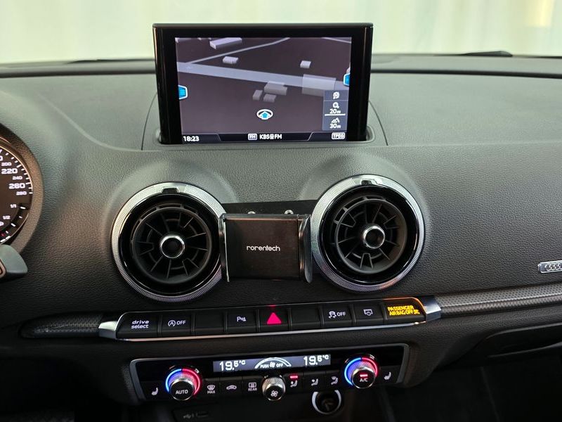 2018 Audi A3 40 TFSI 8V photo 14