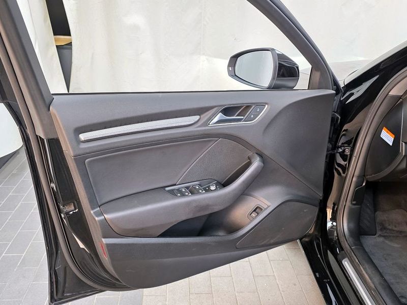 2018 Audi A3 40 TFSI 8V photo 24