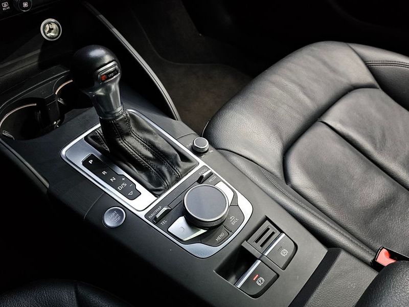 2018 Audi A3 40 TFSI 8V photo 9