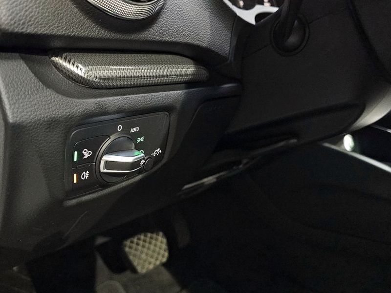 2018 Audi A3 40 TFSI 8V photo 13