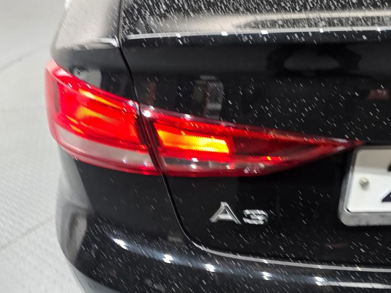 2018 Audi A3 40 TFSI 8V photo 23
