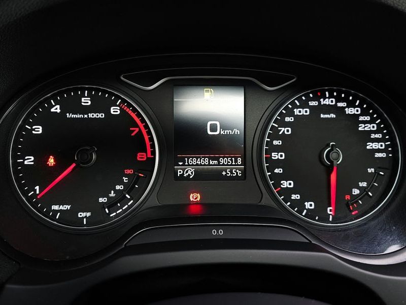2018 Audi A3 40 TFSI 8V photo 8