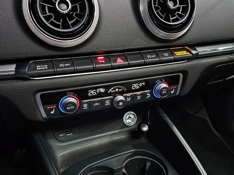 2018 Audi A3 40 TFSI 8V photo 18