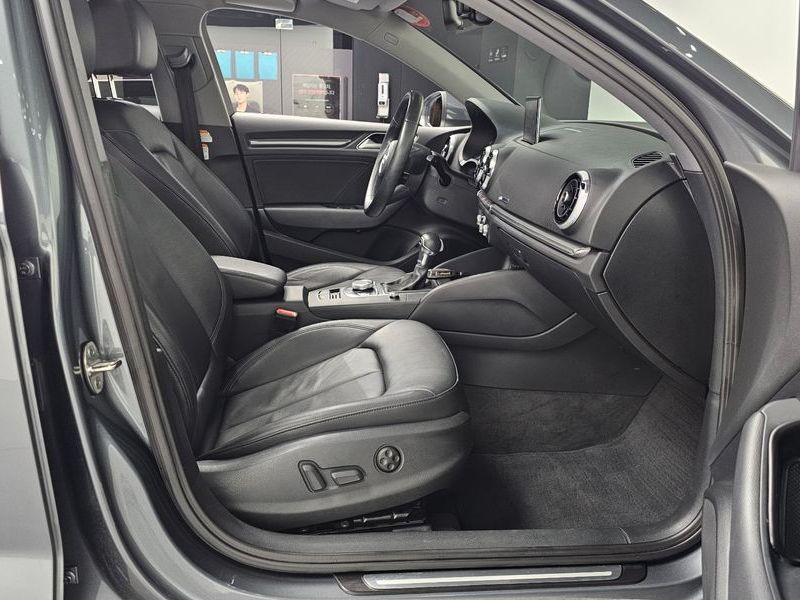 2018 Audi A3 40 TFSI 8V photo 11