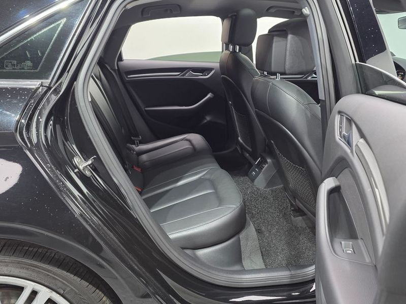 2018 Audi A3 40 TFSI 8V photo 12