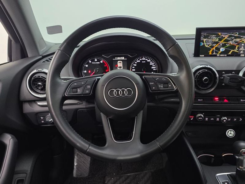 2018 Audi A3 40 TFSI 8V photo 13