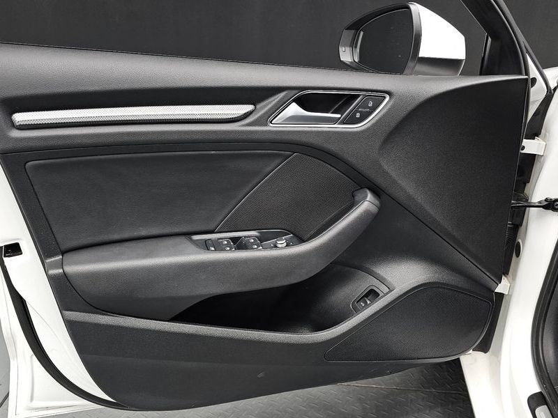 2018 Audi A3 40 TFSI 8V photo 25