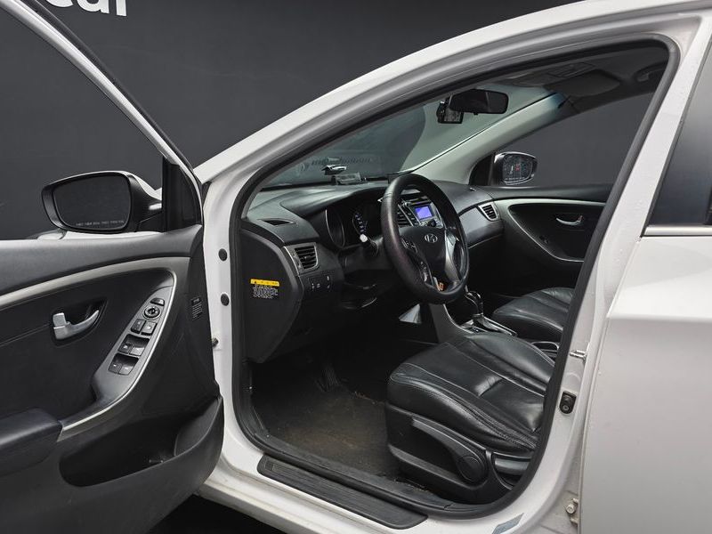 2012 Hyundai i30 Diesel 1.6 VGT Unique photo 10