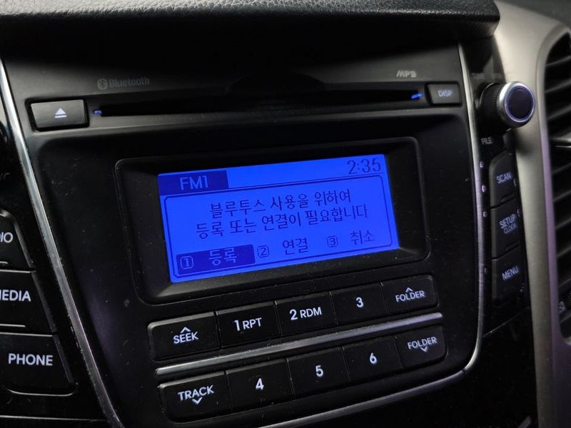 2012 Hyundai i30 Diesel 1.6 VGT Unique photo 15