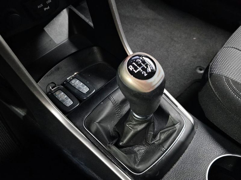 2012 Hyundai i30 Diesel 1.6 VGT Unique photo 9