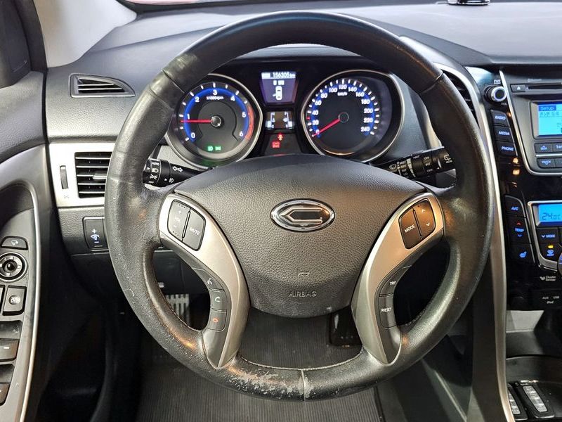 2012 Hyundai i30 Diesel 1.6 VGT Unique photo 13