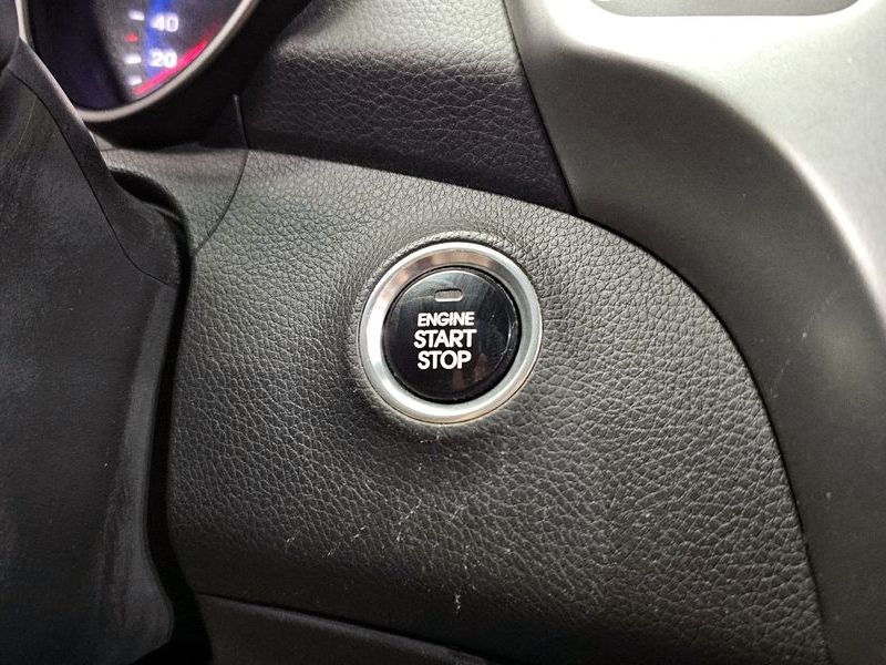 2012 Hyundai i30 Diesel 1.6 VGT Unique photo 17