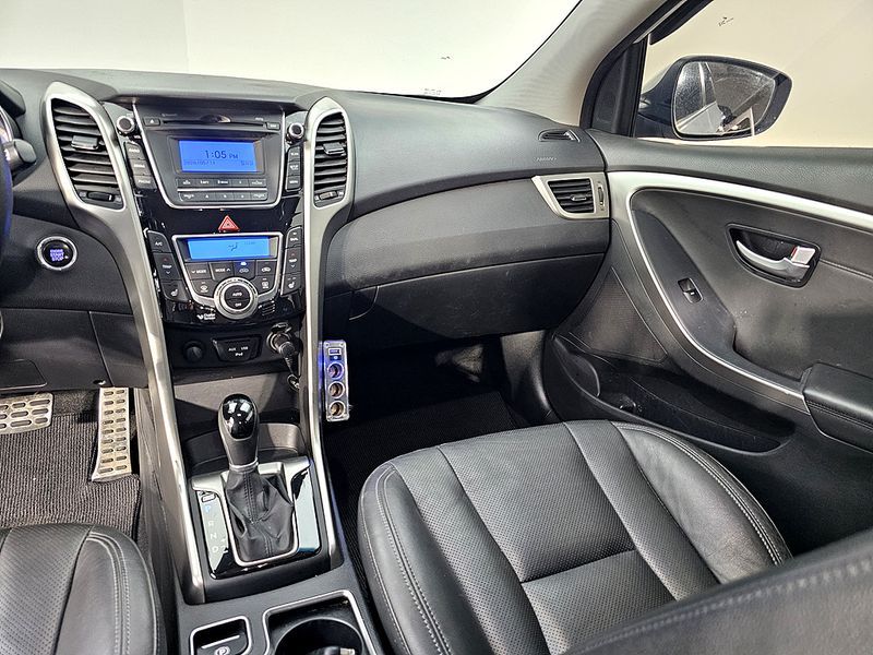 2012 Hyundai i30 Diesel 1.6 VGT Extreme photo 9