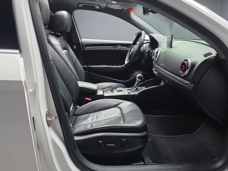 2018 Audi A3 40 TFSI 8V photo 10