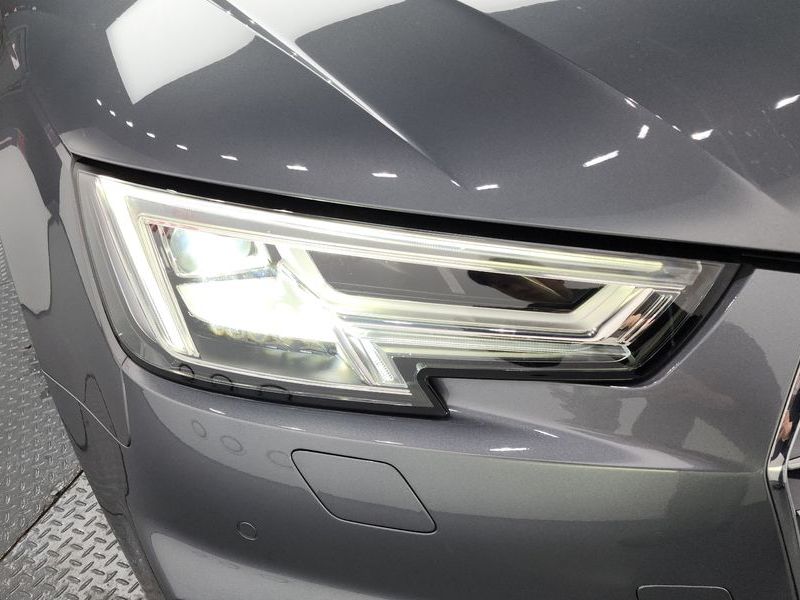 2019 Audi A4 40 TFSI Premium photo 22