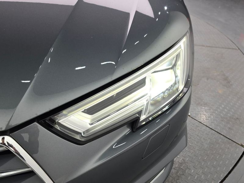 2019 Audi A4 40 TFSI Premium photo 22