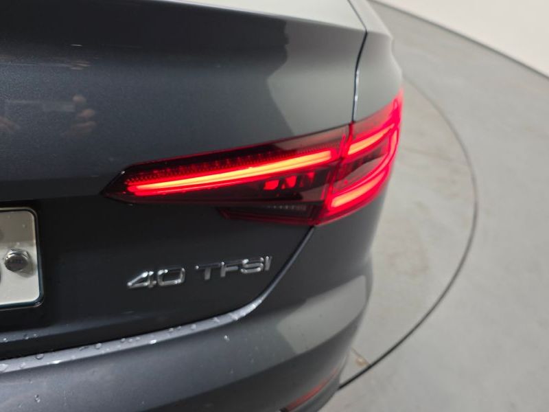 2019 Audi A4 40 TFSI Premium photo 23