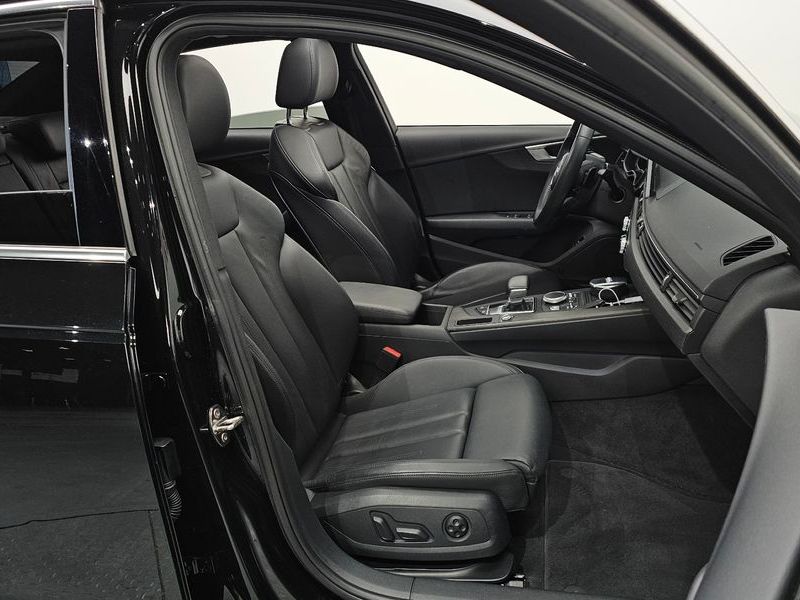 2019 Audi A4 40 TFSI Premium photo 10