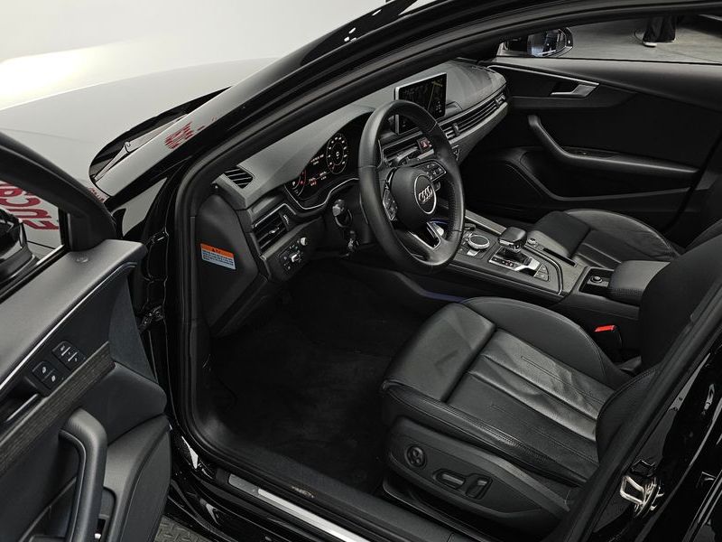 2019 Audi A4 40 TFSI Premium photo 11