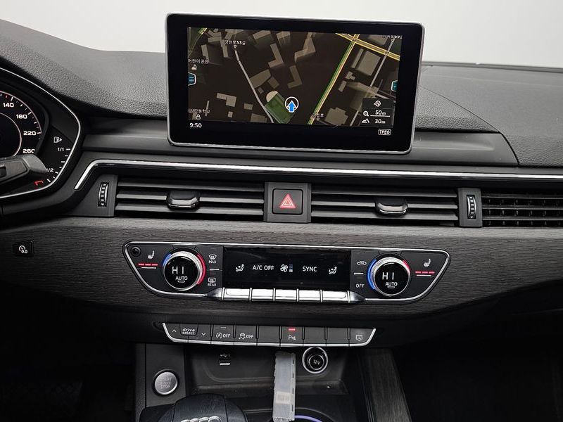 2019 Audi A4 40 TFSI Premium photo 14