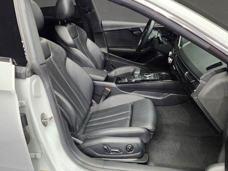 2019 Audi A5 45 TFSI Quattro Premium Sportback photo 11