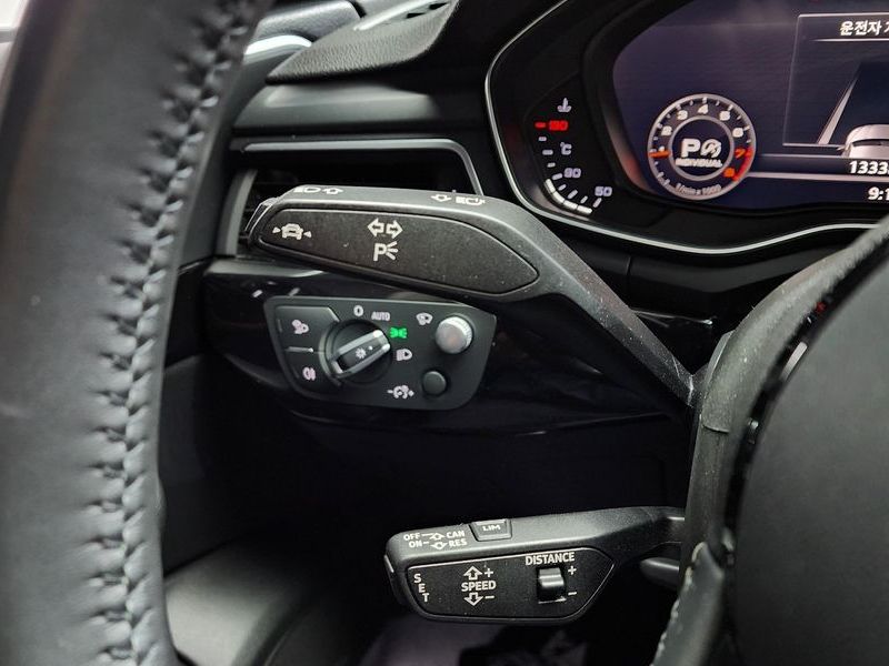 2019 Audi A5 45 TFSI Quattro Premium Sportback photo 16