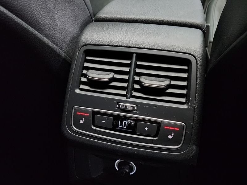 2019 Audi A5 45 TFSI Quattro Premium Sportback photo 19