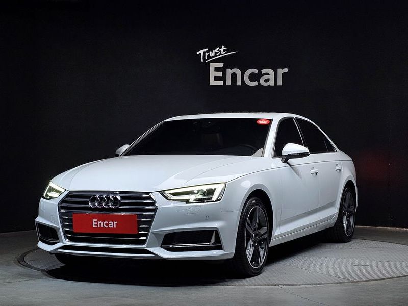 2019 Audi A4 40 TFSI Premium photo 1
