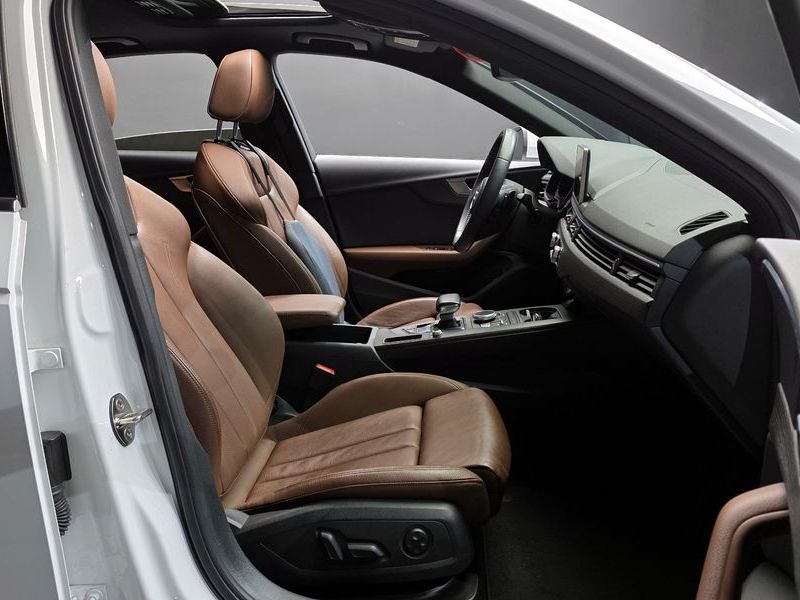 2019 Audi A4 40 TFSI Premium photo 10