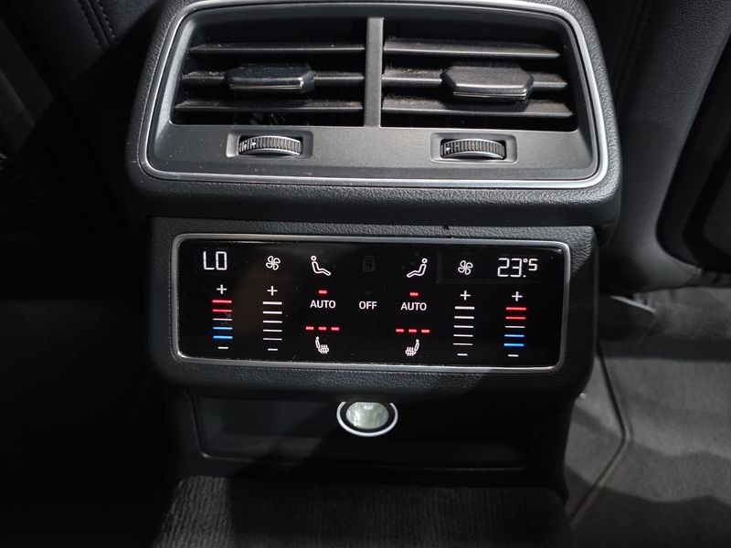 2019 Audi A6 45 TFSI Quattro Premium photo 17