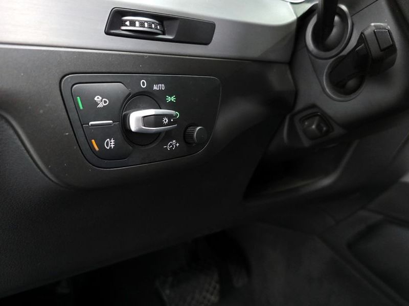 2019 Audi Q7 45 TFSI Quattro photo 16